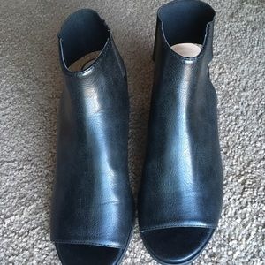 Black leather ankle strap chunky heels